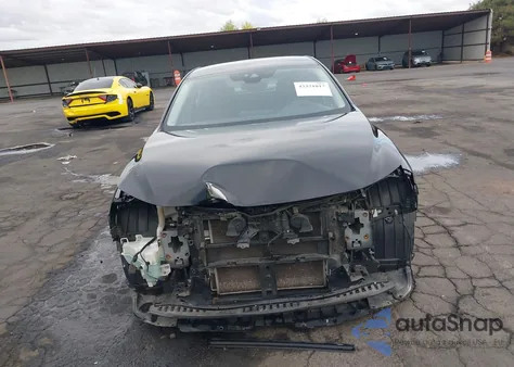 2020 Mazda Mazda3 Select Package из США, поврежденный, VIN JM1BPACLXL1170624